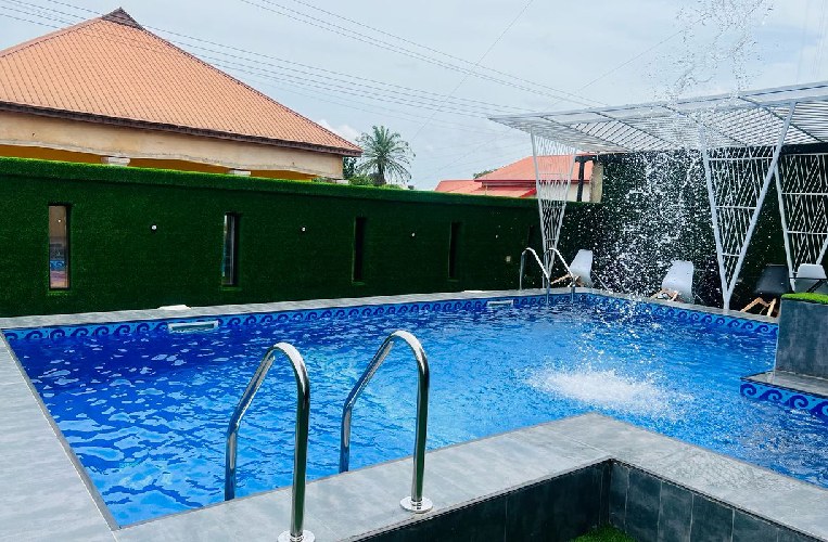 pool cropped (10)