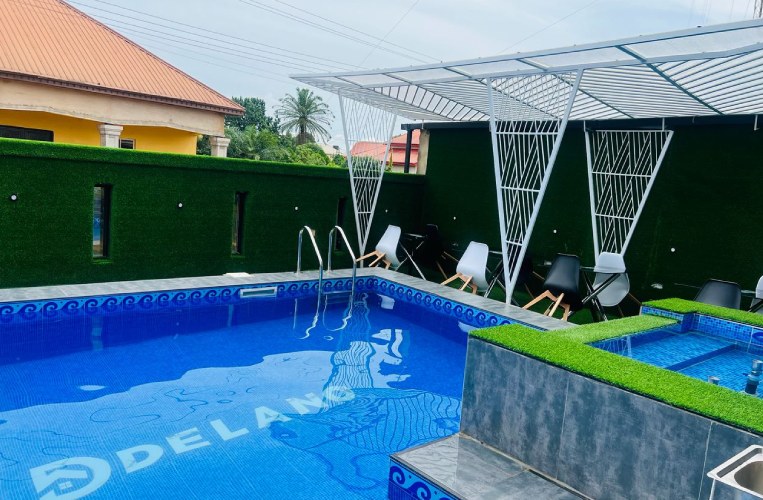 pool cropped (5)